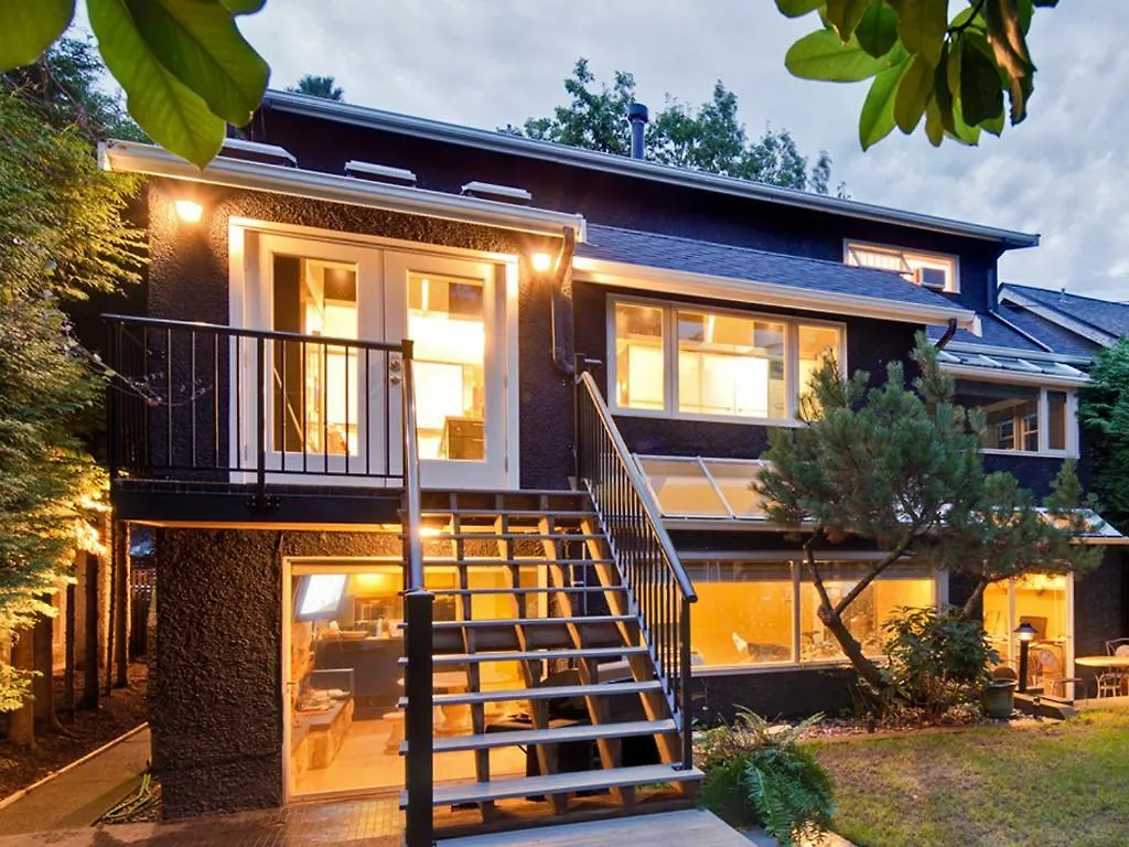 House On Dunbar B&B Vancouver Kanada
